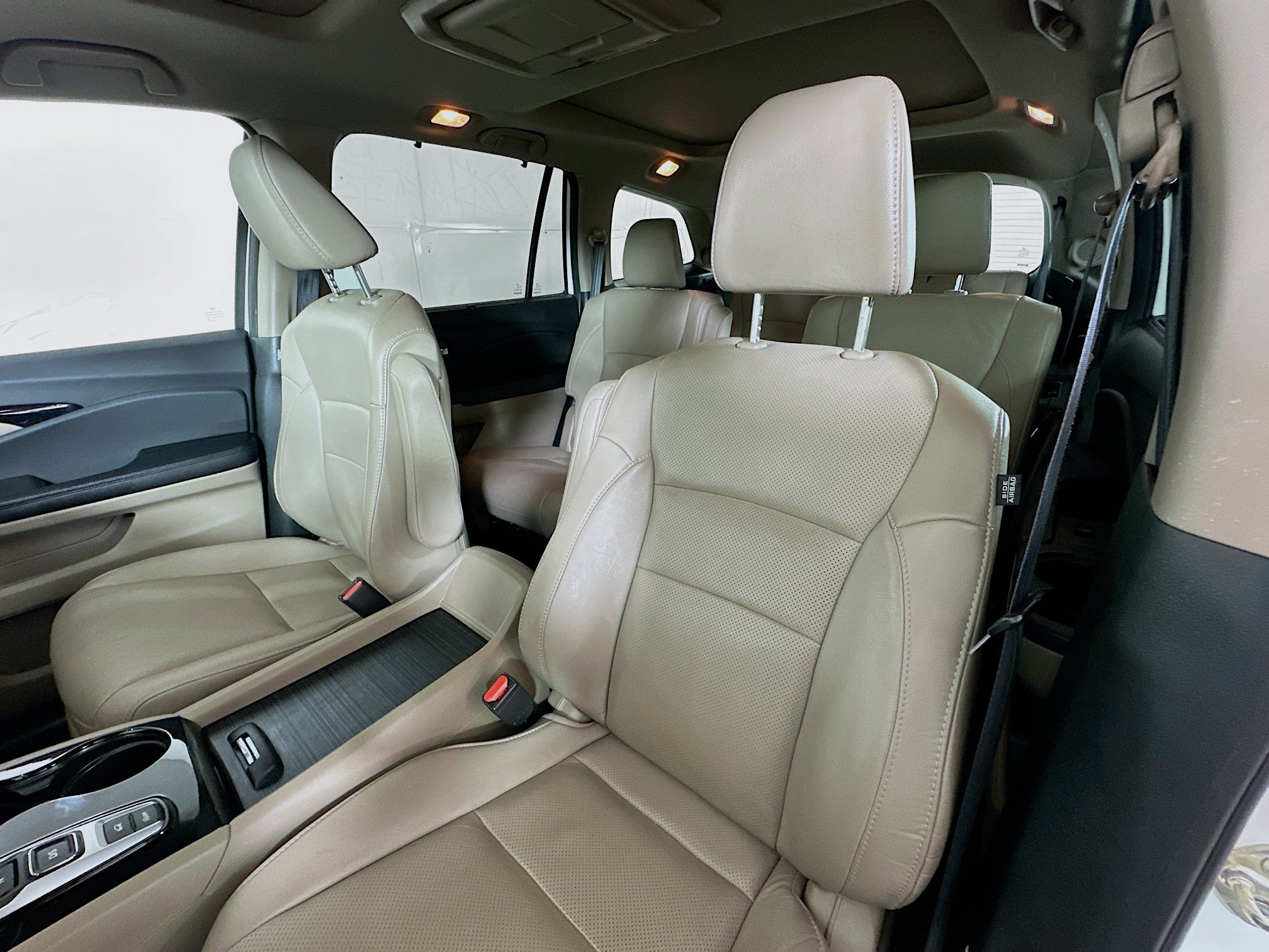 Used 2016 Honda Pilot Elite image 20