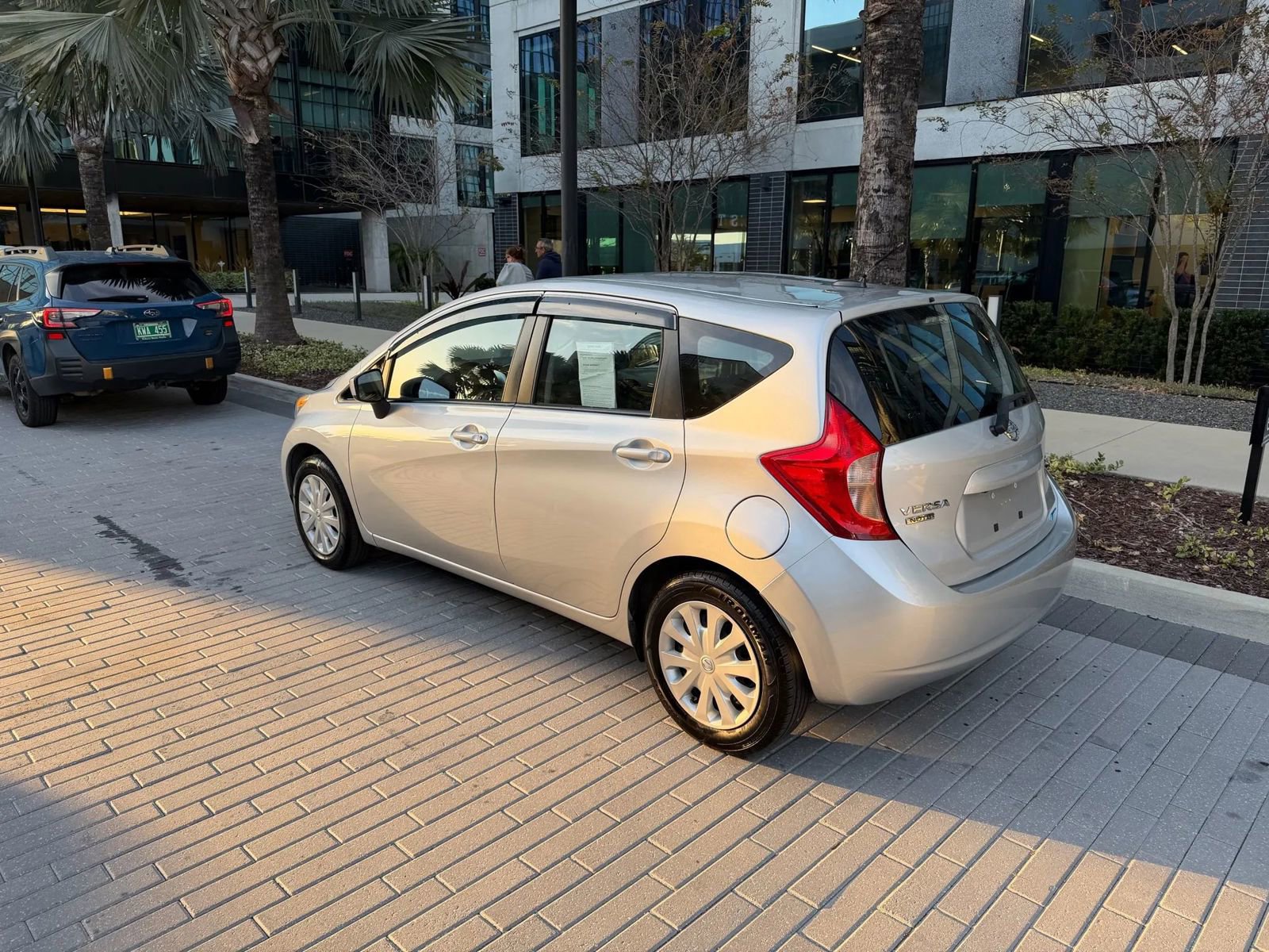 Used 2016 Nissan Versa Note SV image 7