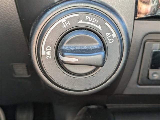 Used 2021 Nissan Titan PRO-4X w/ Pro-4x Convenience Package image 33