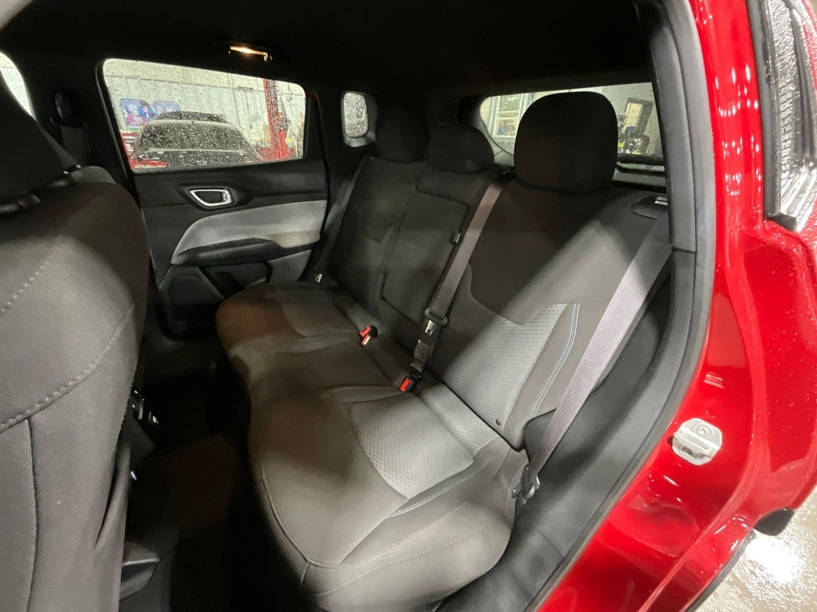 Used 2023 Jeep Compass Sport AWD/4WD image 20