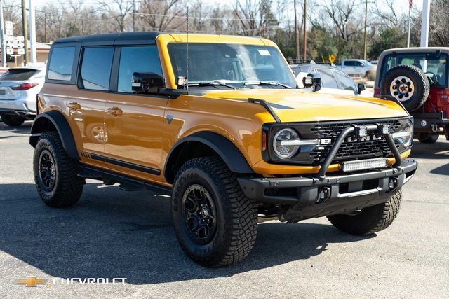 Used 2021 Ford Bronco First Edition image 3