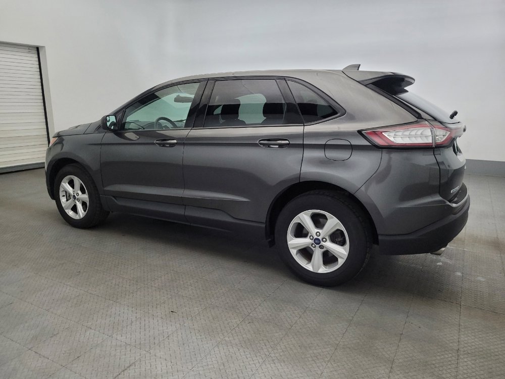Used 2017 Ford Edge SE w/ Cargo Accessory Package image 3