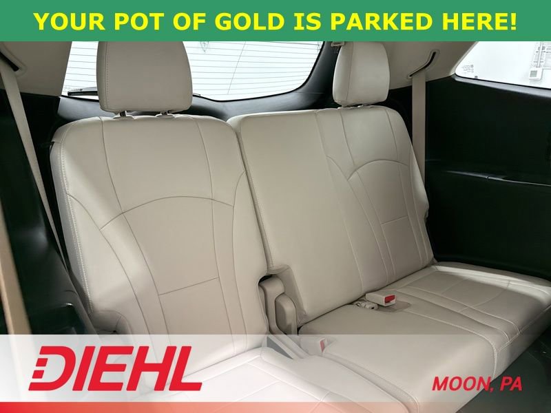 Used 2023 Buick Enclave Essence w/ Sport Touring Edition image 12