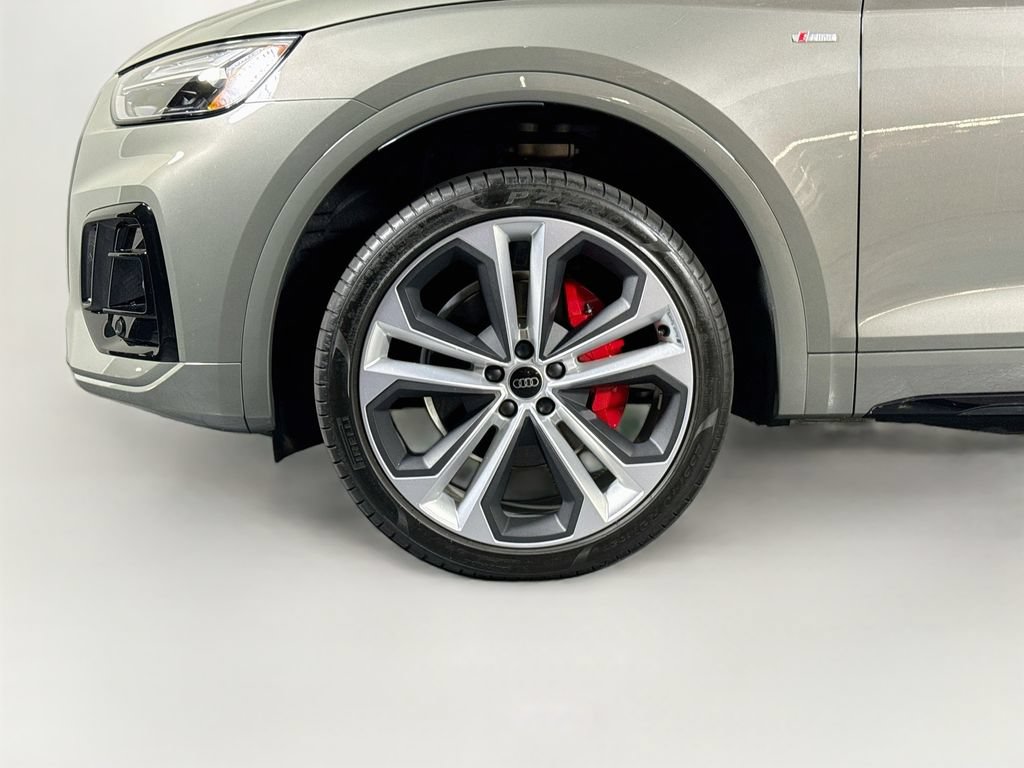 Used 2024 Audi Q5 2.0T Premium Plus AWD/4WD image 24