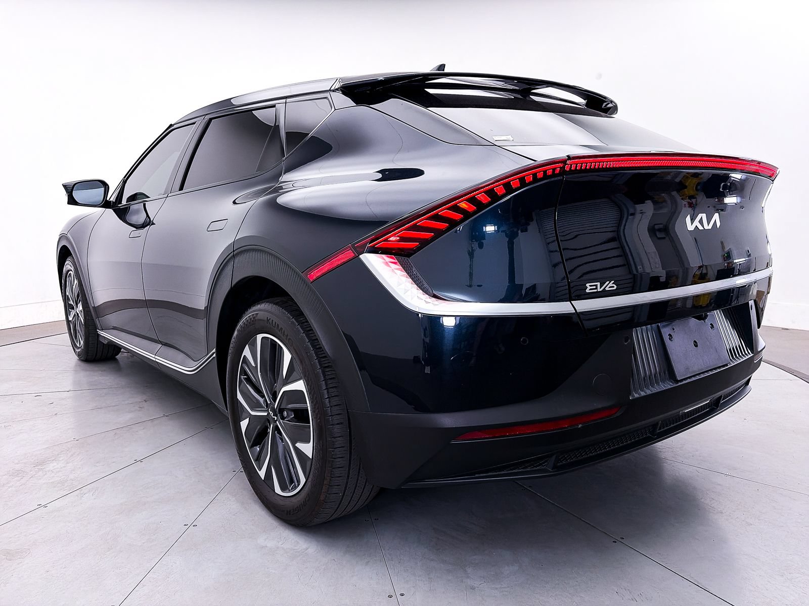 Certified 2024 Kia EV6 Light RWD image 14