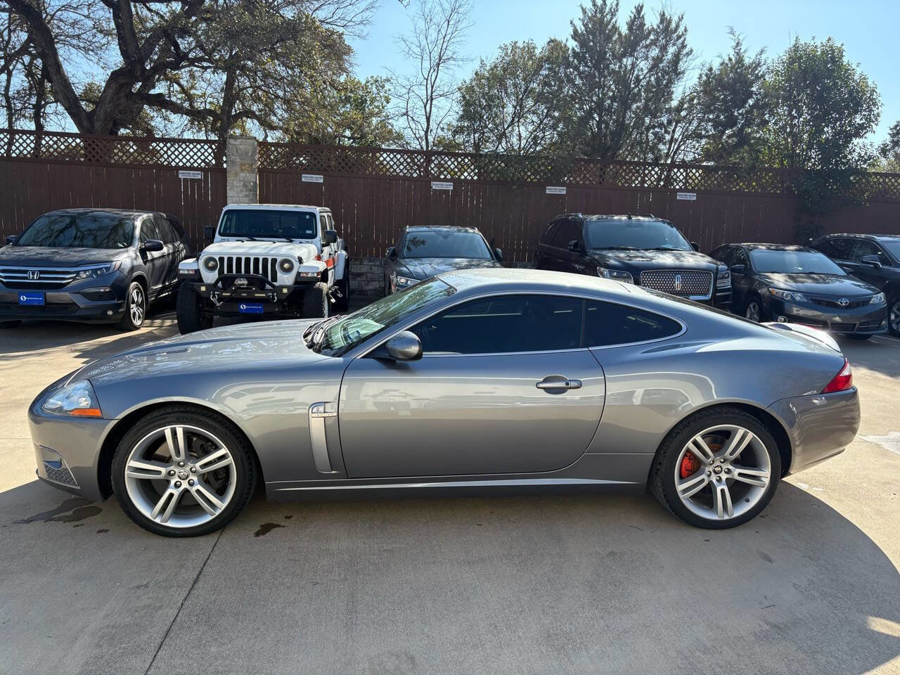 Used 2007 Jaguar XKR R image 7