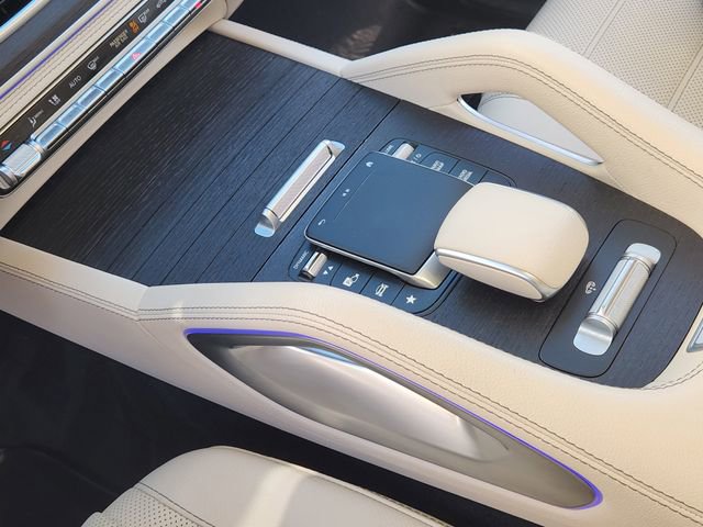 Used 2021 Mercedes-Benz GLS 580 4MATIC image 19