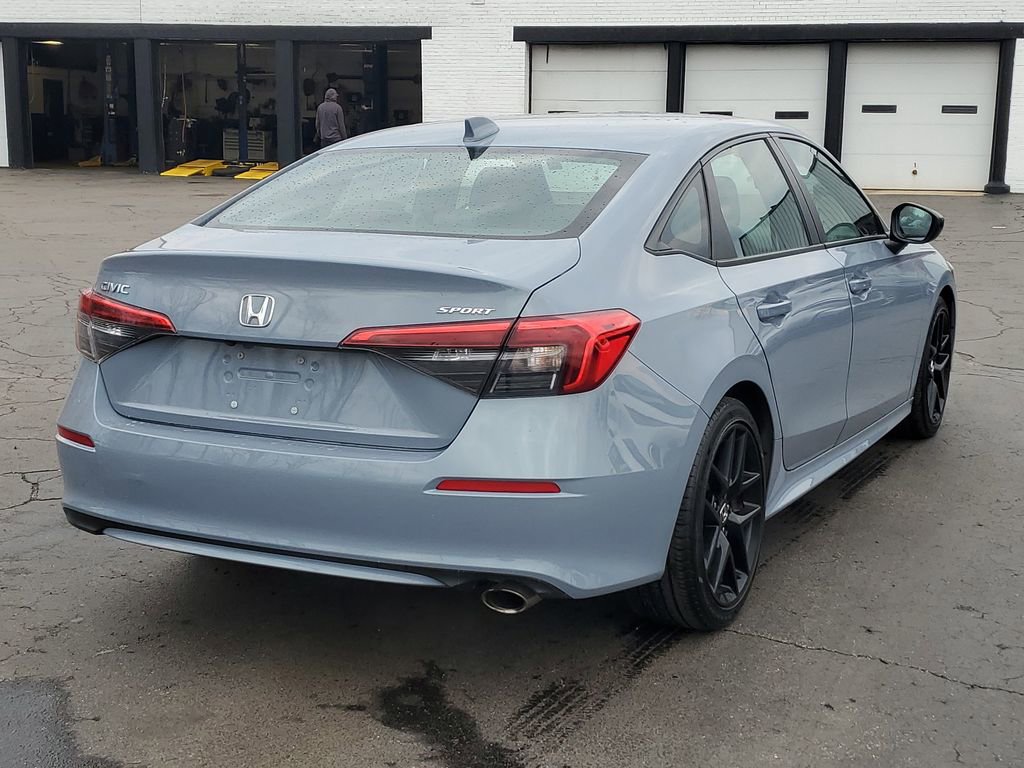 Used 2024 Honda Civic Sport image 3