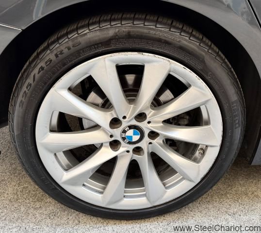 Used 2018 BMW 320i Sedan image 24