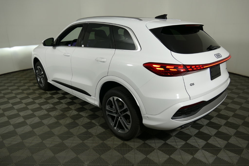 New 2026 Audi Q5 Premium AWD/4WD image 5