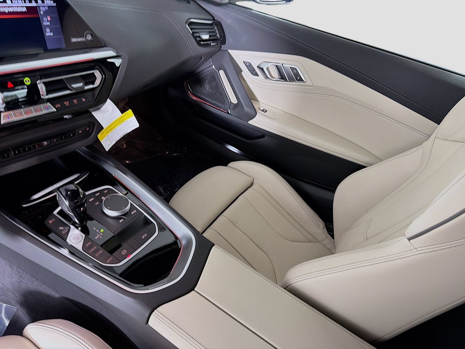 New 2026 BMW Z4 sDrive30i w/ Premium Package RWD image 23