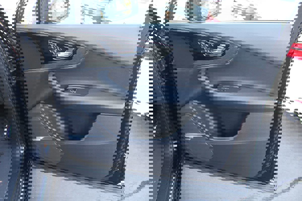 Used 2017 Audi Q7 3.0T Premium Plus image 21