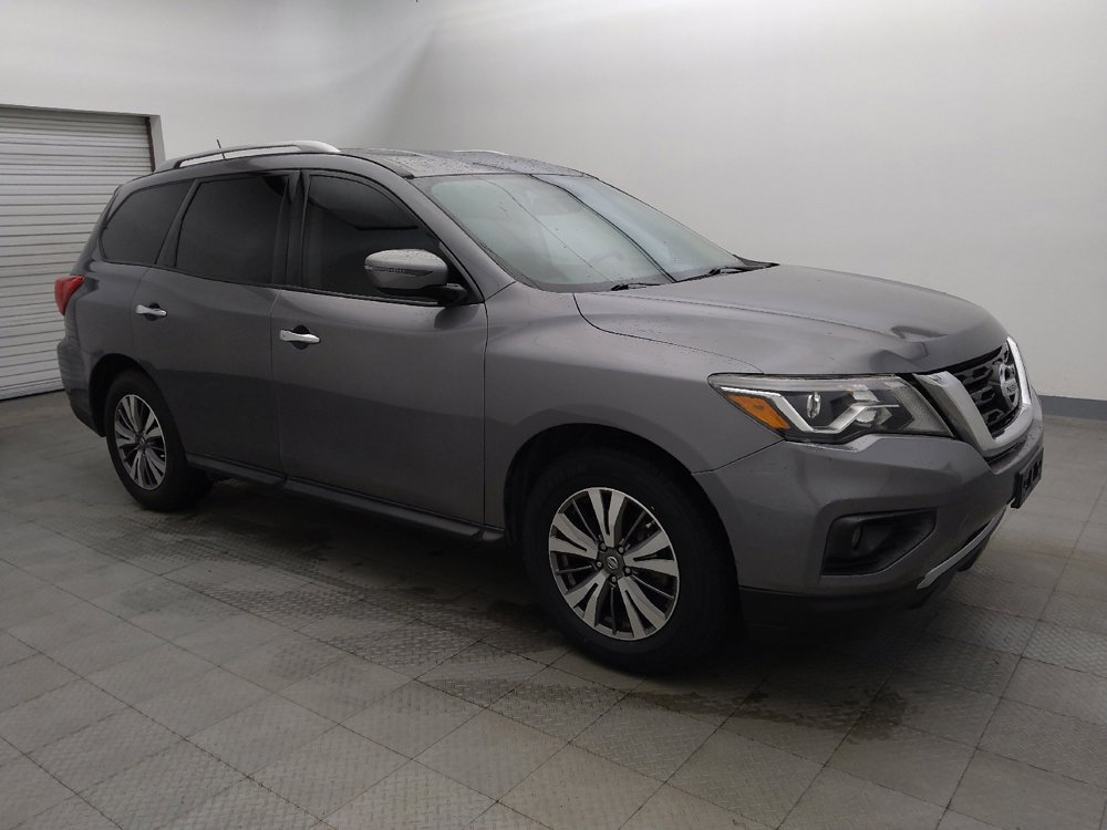 Used 2017 Nissan Pathfinder SV FWD image 11