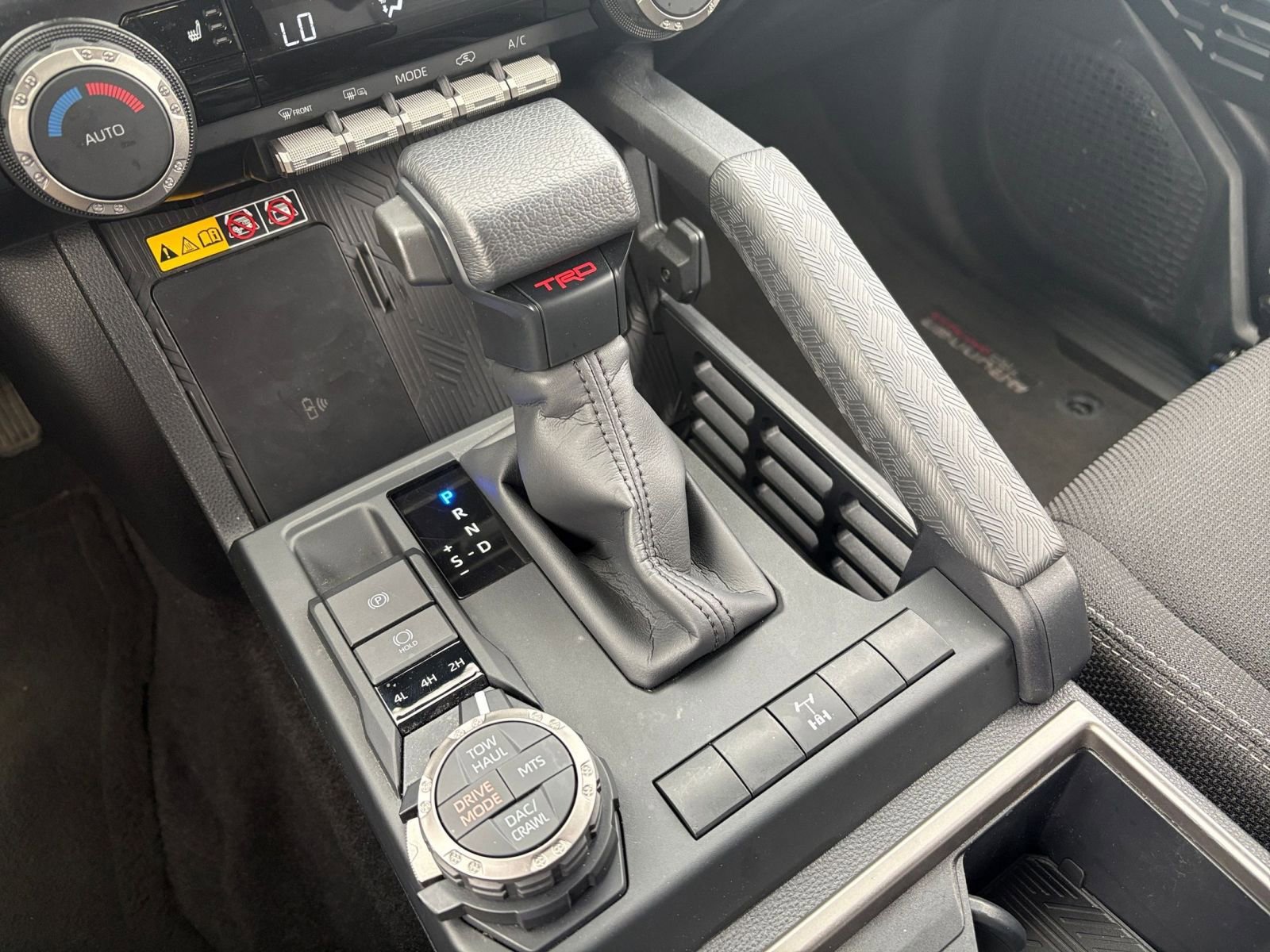 Used 2025 Toyota 4Runner TRD Off-Road image 38