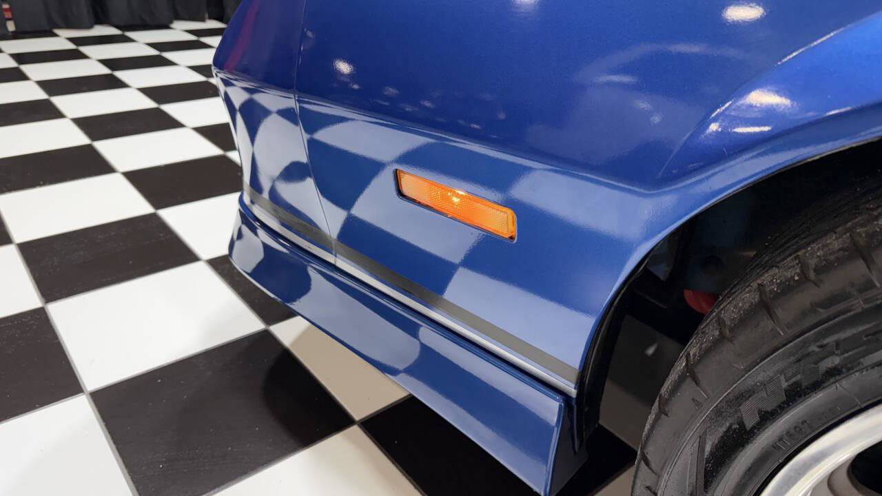 Used 1989 Chevrolet Camaro IROC-Z image 20