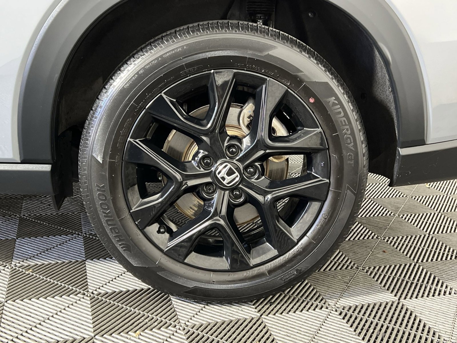 Used 2023 Honda HR-V Sport image 12