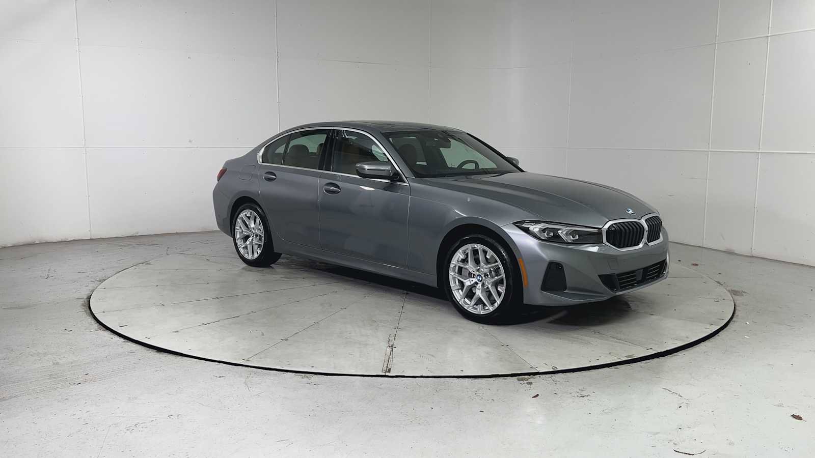 New 2026 BMW 330i xDrive Sedan w/ Premium Package AWD/4WD image 8