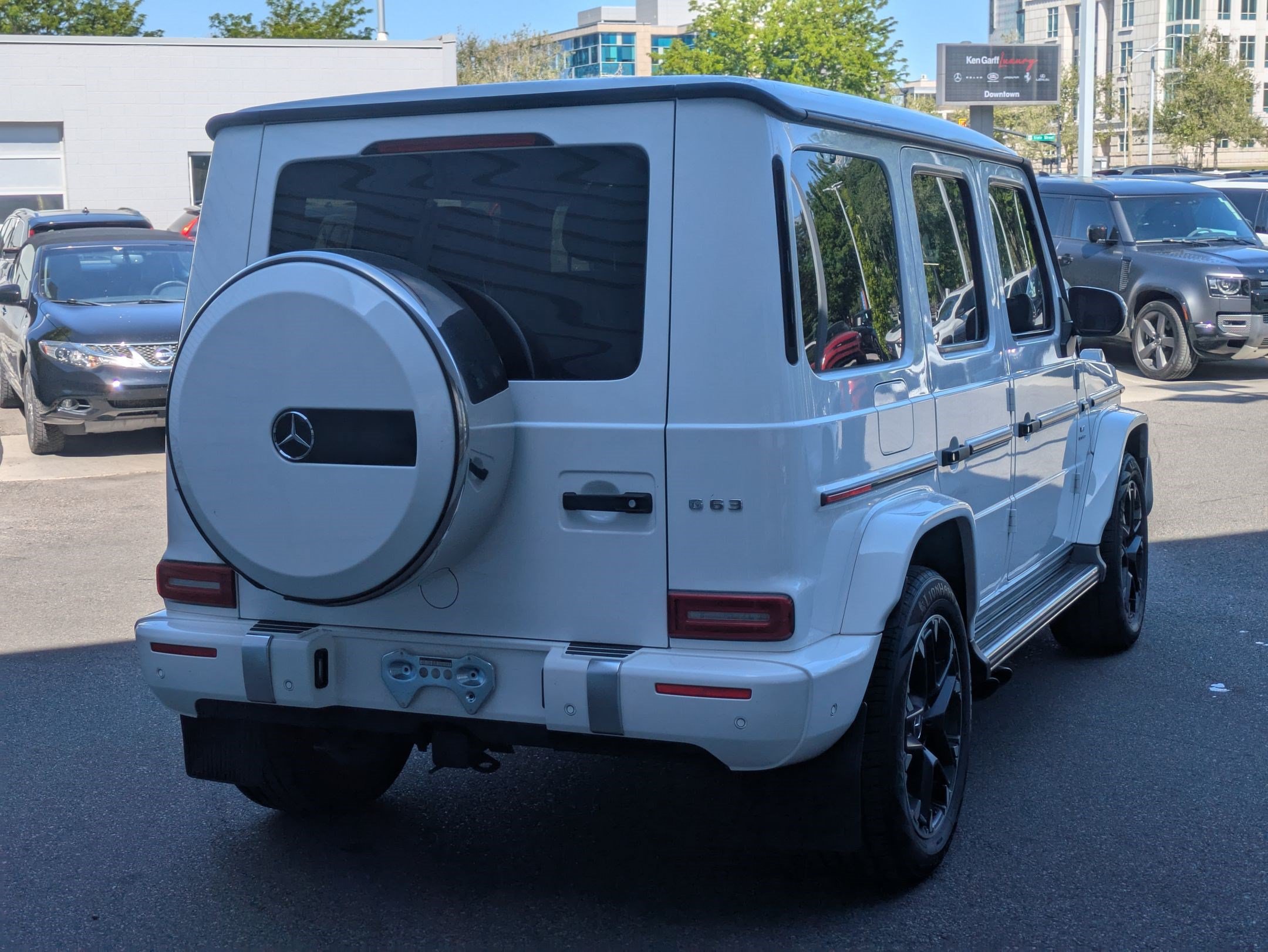 Certified 2022 Mercedes-Benz G 63 AMG 4MATIC image 3