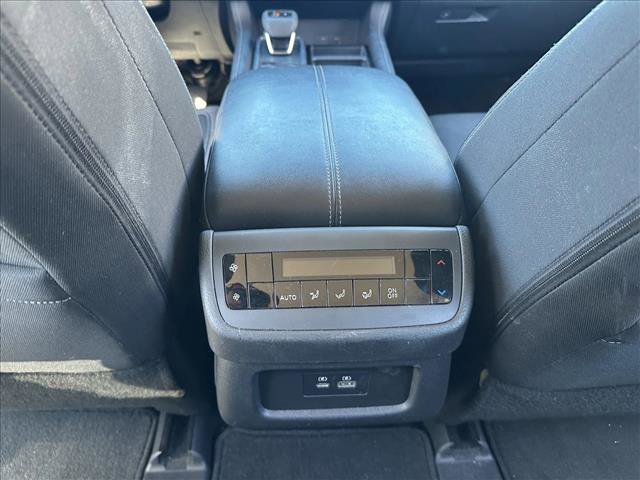 Used 2024 Nissan Pathfinder SV image 26