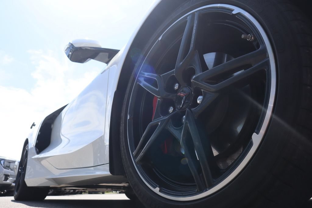 Used 2022 Chevrolet Corvette Stingray Coupe RWD image 13