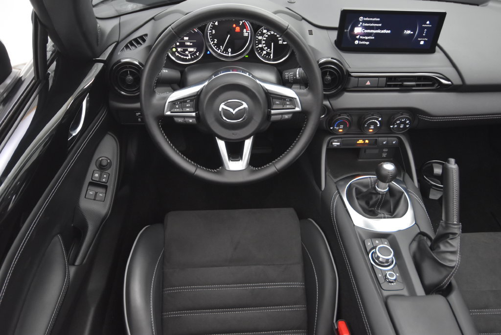 Certified 2025 MAZDA MX-5 Miata RF Club RWD image 30