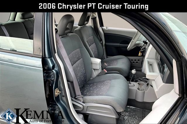 Used 2006 Chrysler PT Cruiser Touring FWD image 23