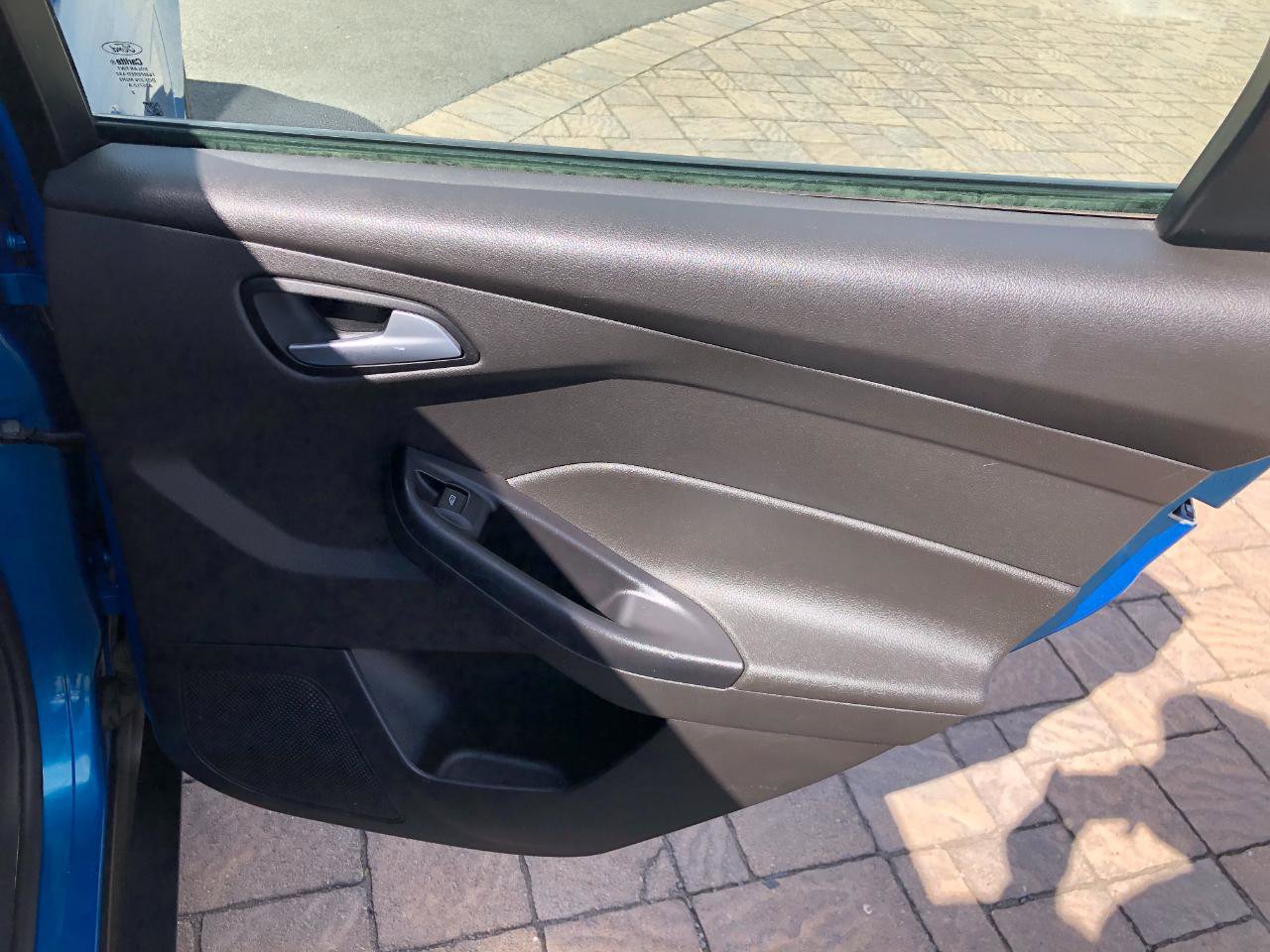 Used 2016 Ford Focus SE FWD image 25