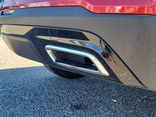 Used 2024 Cadillac XT4 Premium Luxury AWD/4WD image 7