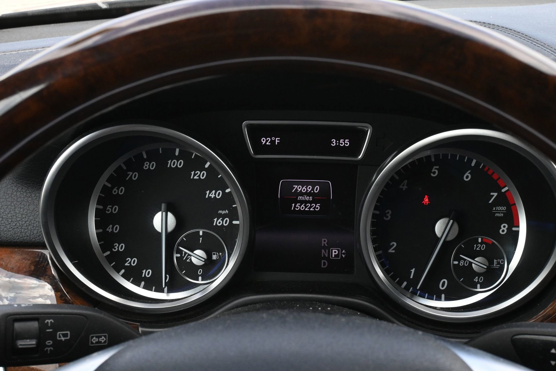 Used 2014 Mercedes-Benz GL 550 4MATIC image 11