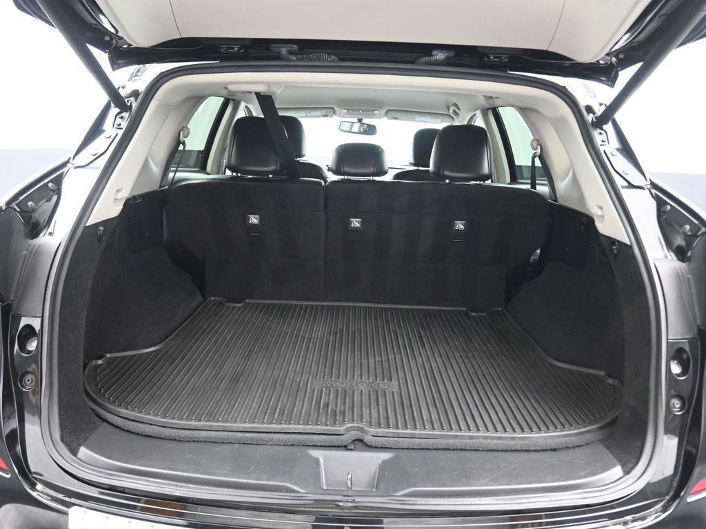 Used 2019 Nissan Murano SL w/ Cargo Package image 43