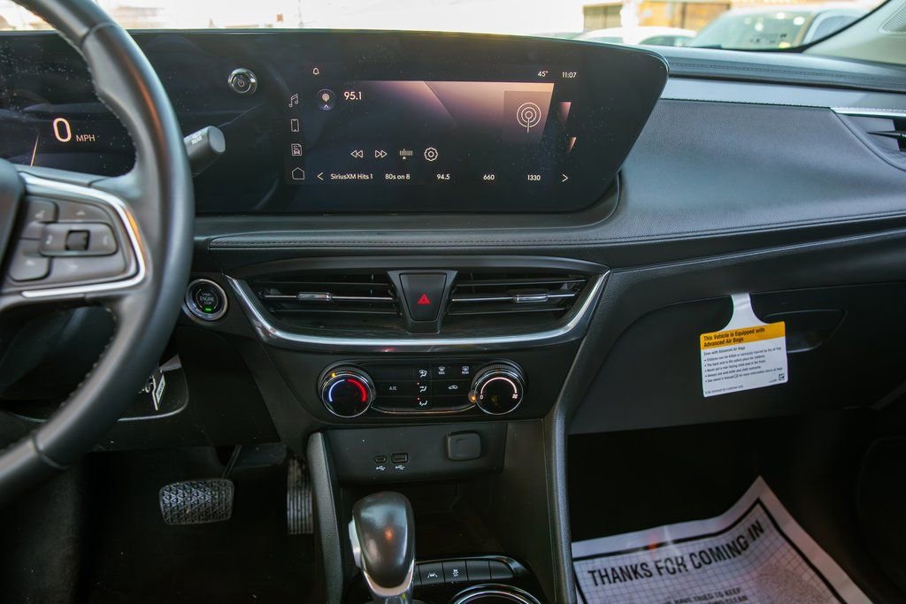 Used 2024 Buick Encore GX Preferred image 14
