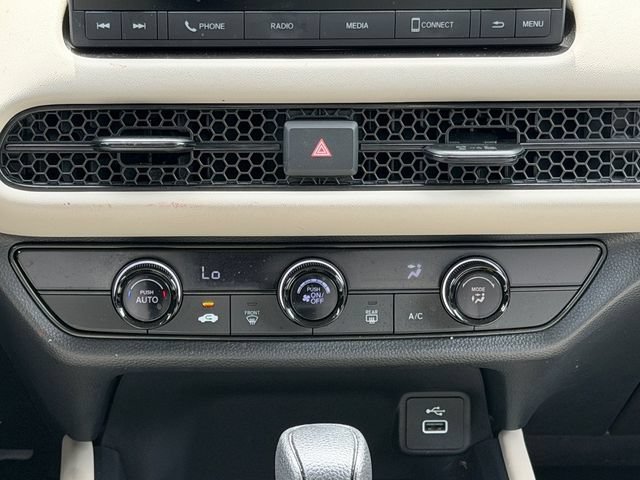 Used 2025 Honda HR-V LX image 18
