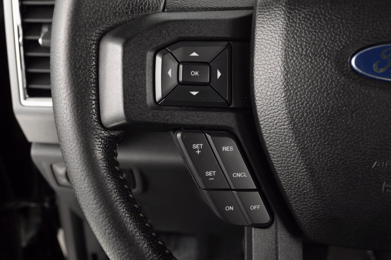 Used 2016 Ford F150 XLT w/ Equipment Group 302A Luxury image 15