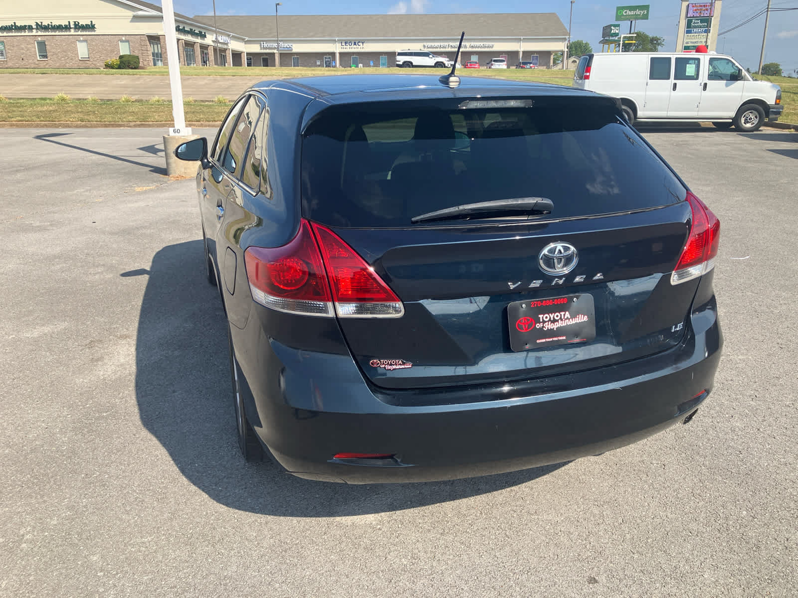 Used 2015 Toyota Venza LE FWD image 6