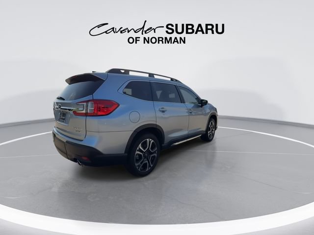 Used 2025 Subaru Ascent Limited AWD/4WD image 9