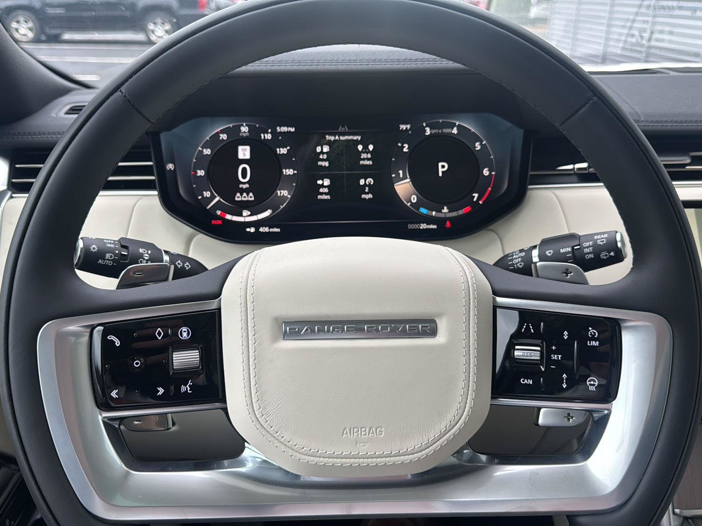 New 2026 Land Rover Range Rover SE AWD/4WD image 32