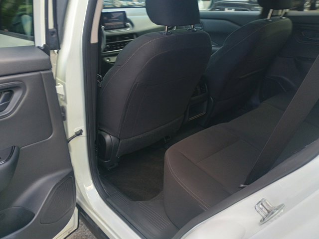 Used 2024 Nissan Rogue S AWD/4WD image 20