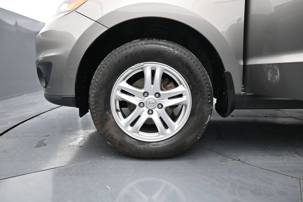 Used 2012 Hyundai Santa Fe GLS AWD/4WD image 24