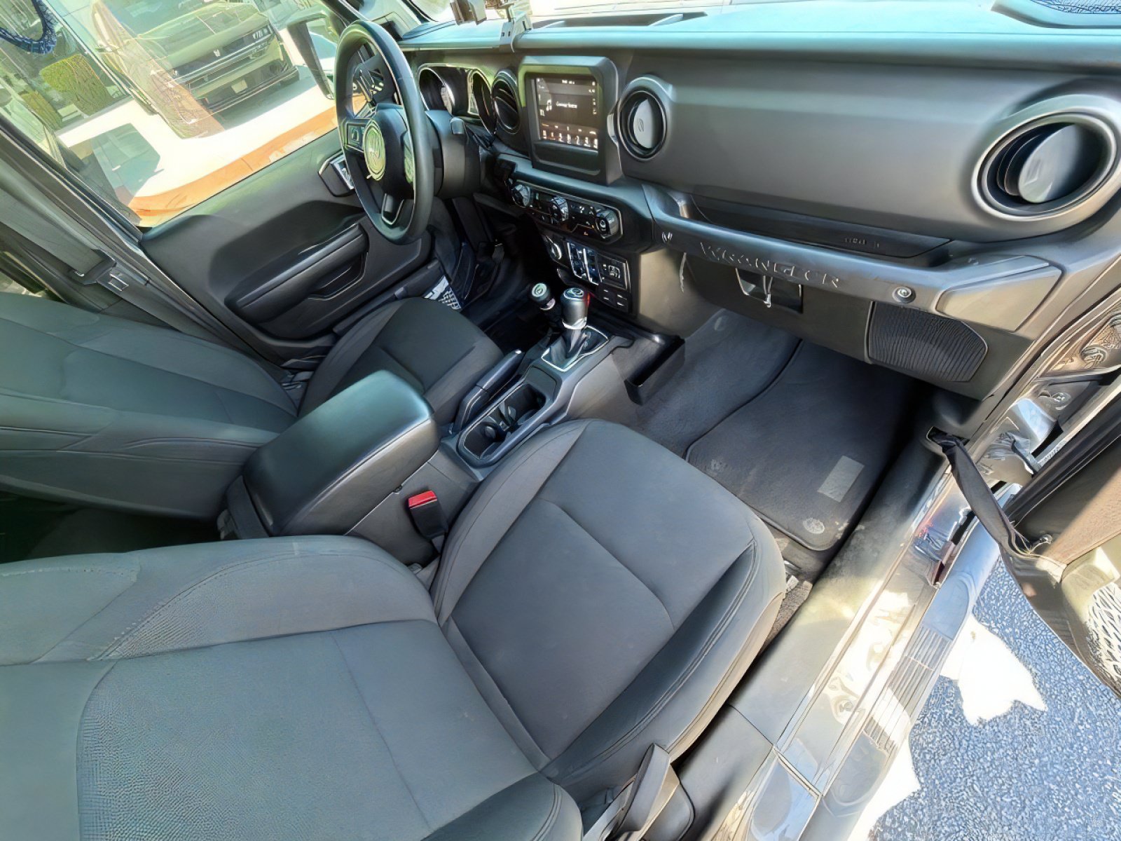 Used 2023 Jeep Wrangler Unlimited Sport AWD/4WD image 10