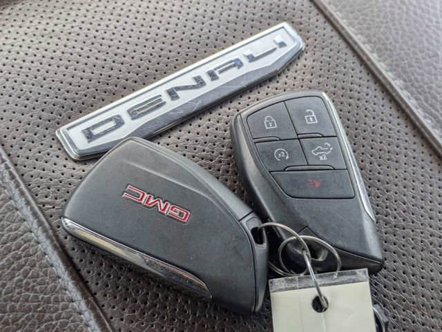 Used 2024 GMC Sierra 2500 Denali w/ Denali Reserve Package image 33