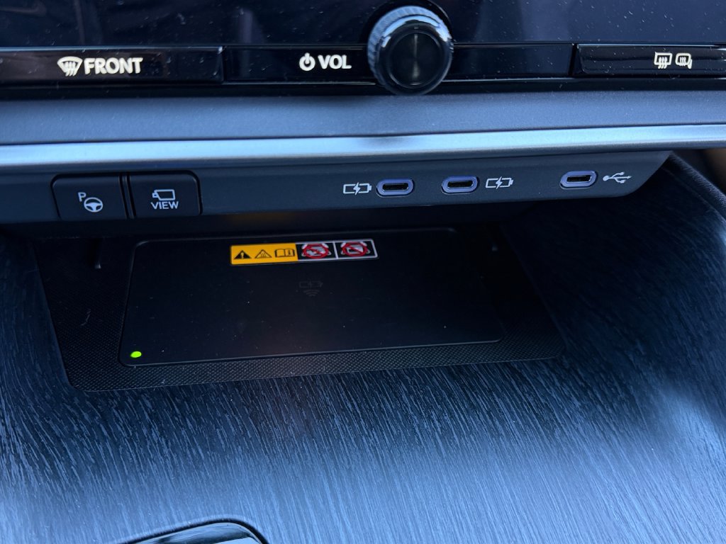 New 2026 Lexus RZ 450e AWD w/ Accessory Package (2T) image 21