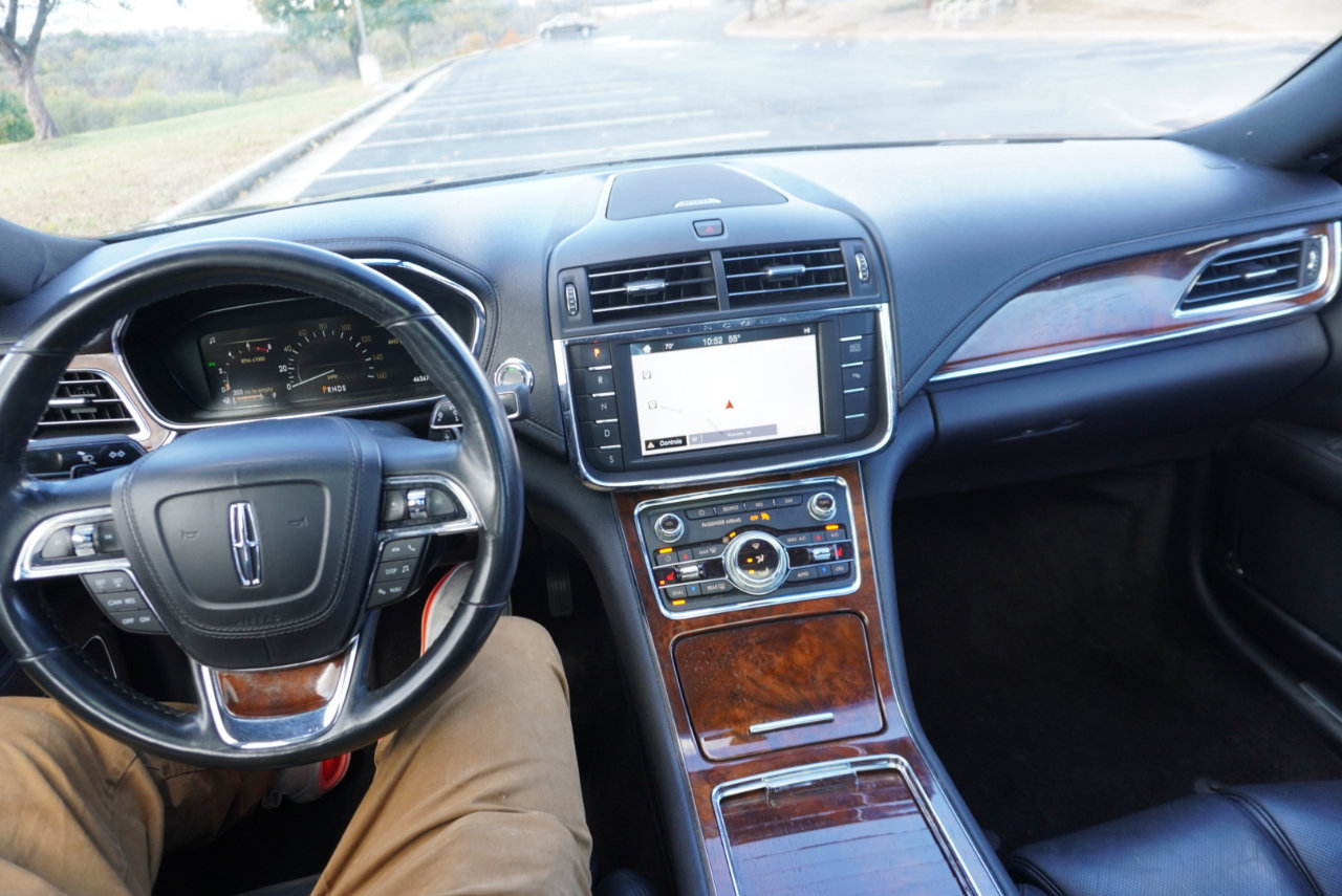 Used 2017 Lincoln Continental Select FWD image 30