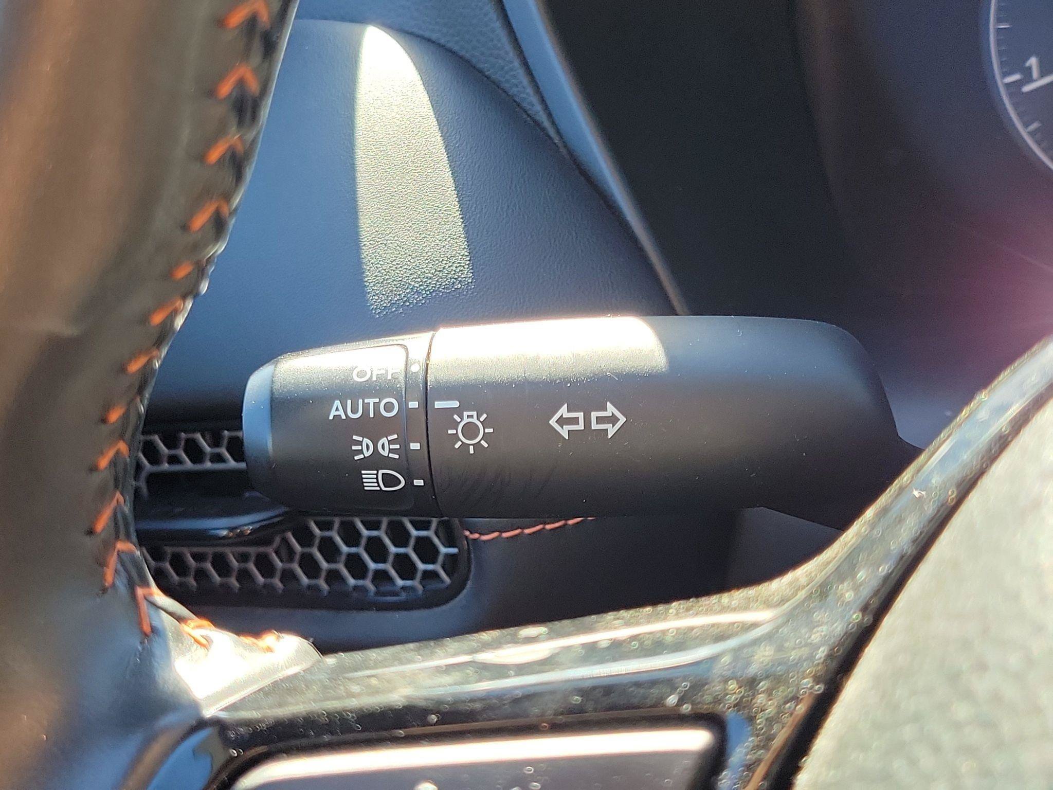 Used 2024 Honda HR-V Sport image 12
