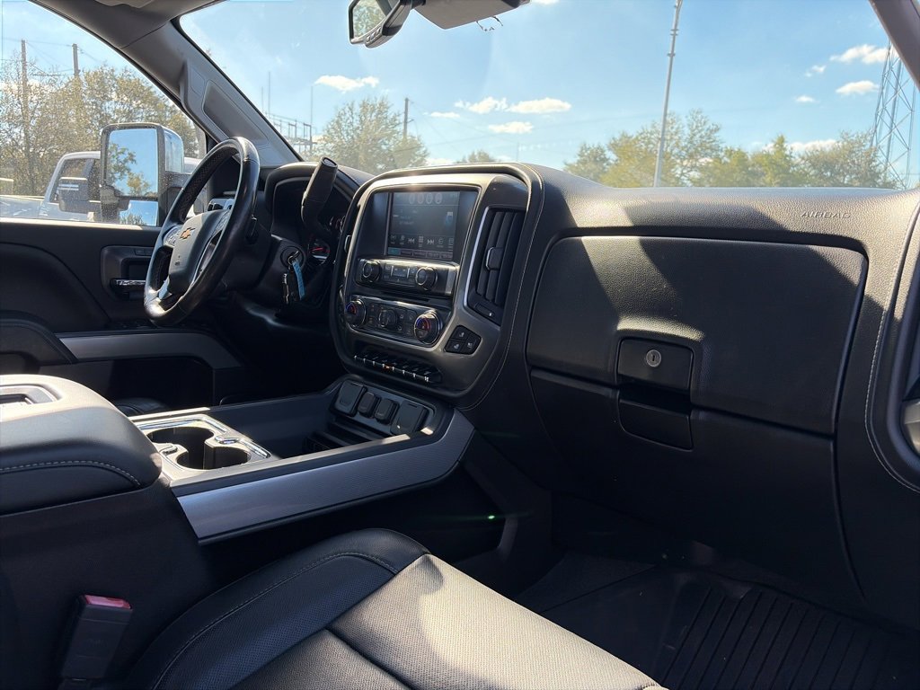 Used 2019 Chevrolet Silverado 3500 LTZ w/ Duramax Plus Package image 11
