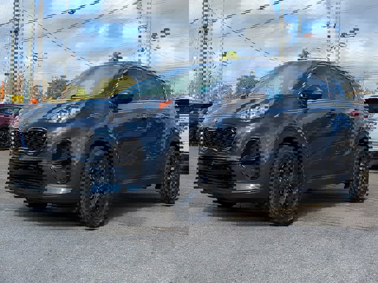 Certified 2022 Kia Sportage LX w/ LX FWD Value Edition Package image 2