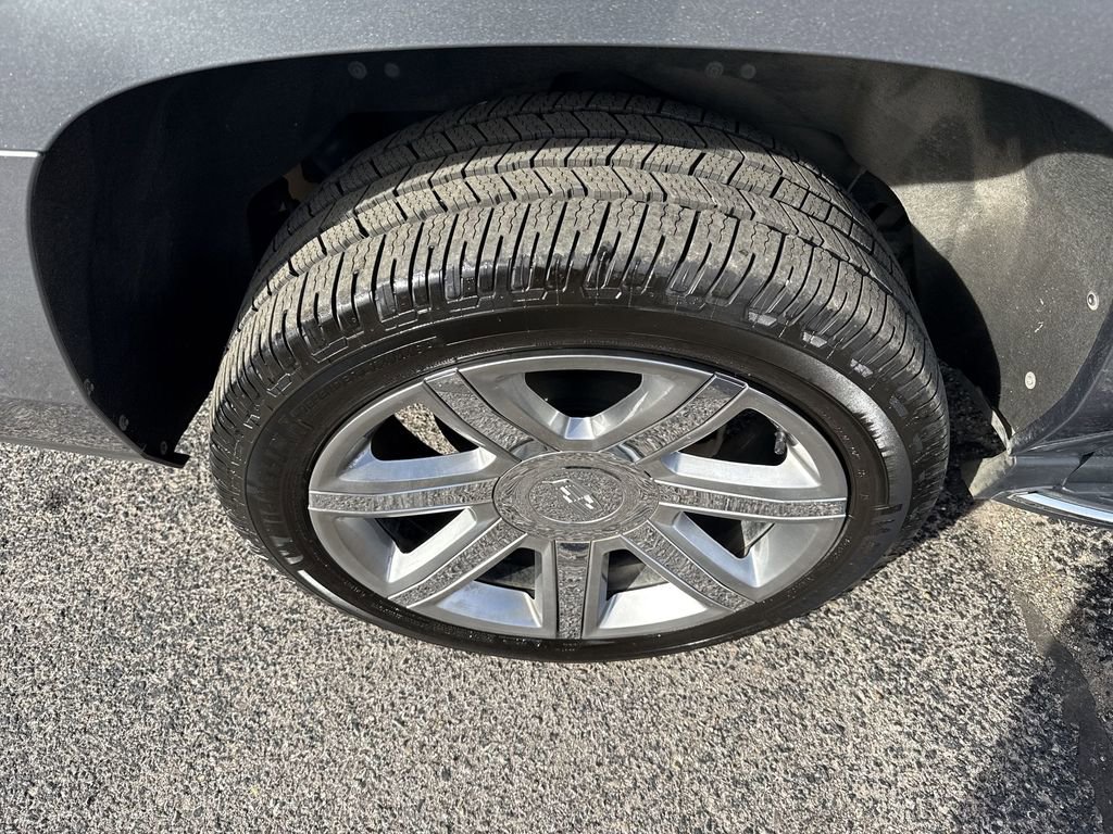 Certified 2020 Cadillac Escalade ESV Luxury image 40