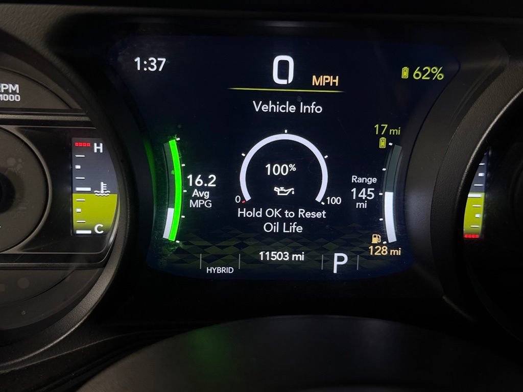 Certified 2025 Jeep Wrangler Unlimited Sahara AWD/4WD image 17