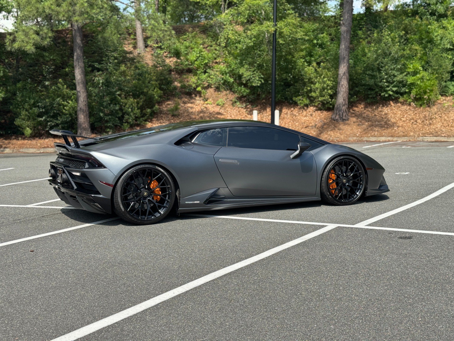 Used 2020 Lamborghini Huracan EVO AWD/4WD image 13