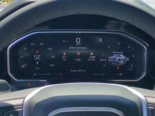 New 2026 GMC Sierra 1500 Elevation w/ LPO, Elevation Black Package AWD/4WD image 13