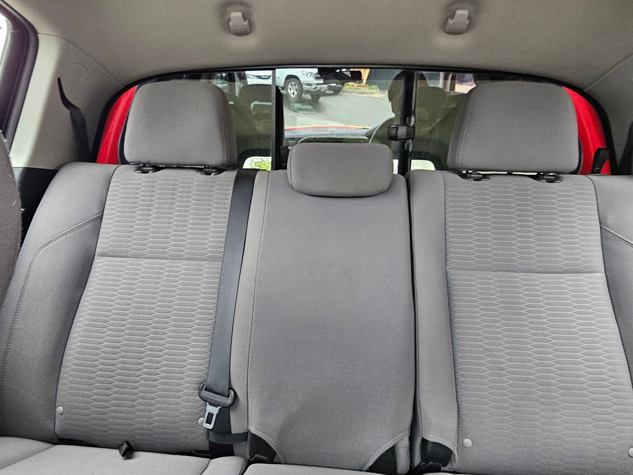 Used 2019 Toyota Tacoma SR w/ SR Convenience Package image 25